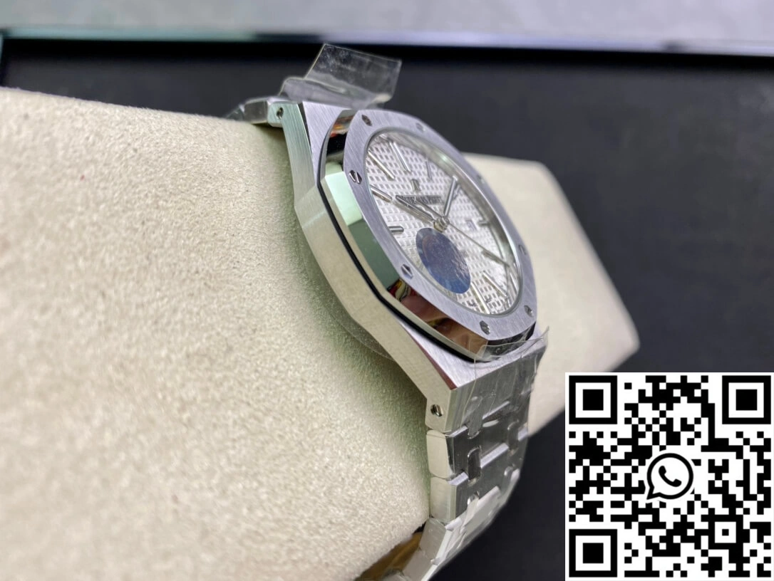 Audemars Piguet Royal Oak 15400ST.OO.1220ST.02 APS Factory Stainless Steel