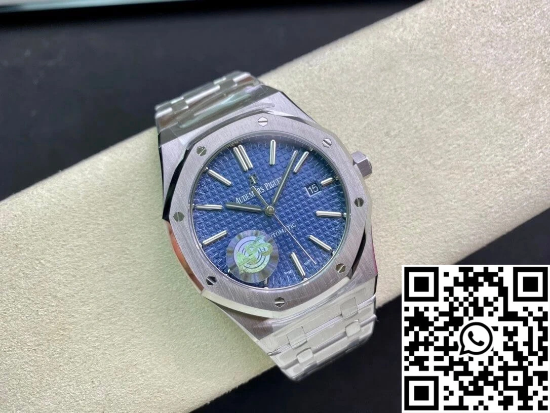 Audemars Piguet Royal Oak 15400ST.OO.1220ST.03 APS Factory Blue Dial