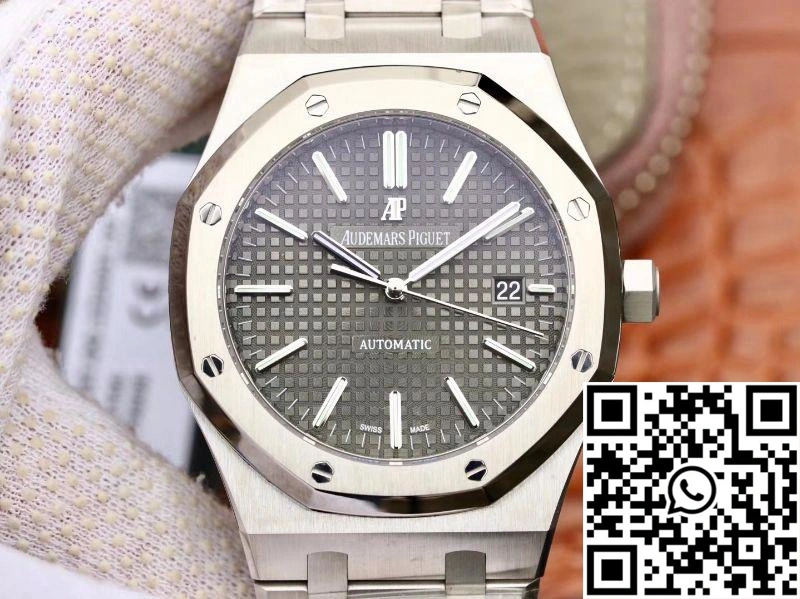 Audemars Piguet Royal Oak 15400ST.OO.1220ST.04 JF Factory Black Dial