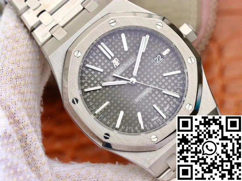 Audemars Piguet Royal Oak 15400ST.OO.1220ST.04 JF Factory Black Dial