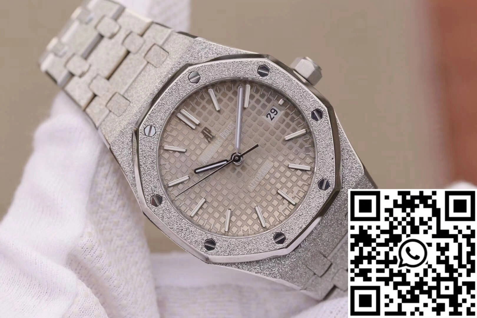 Audemars Piguet Royal Oak 15454BC.GG.1259BC.01 JH Factory Rhodium Dial