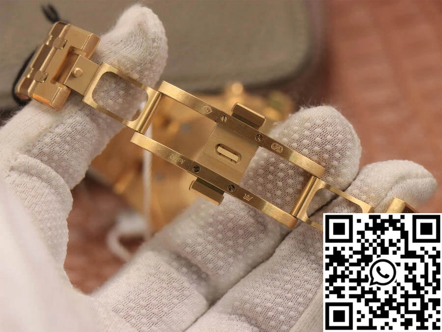 Audemars Piguet Royal Oak 26320BA.OO.1220BA.01 OM Factory Yellow Gold