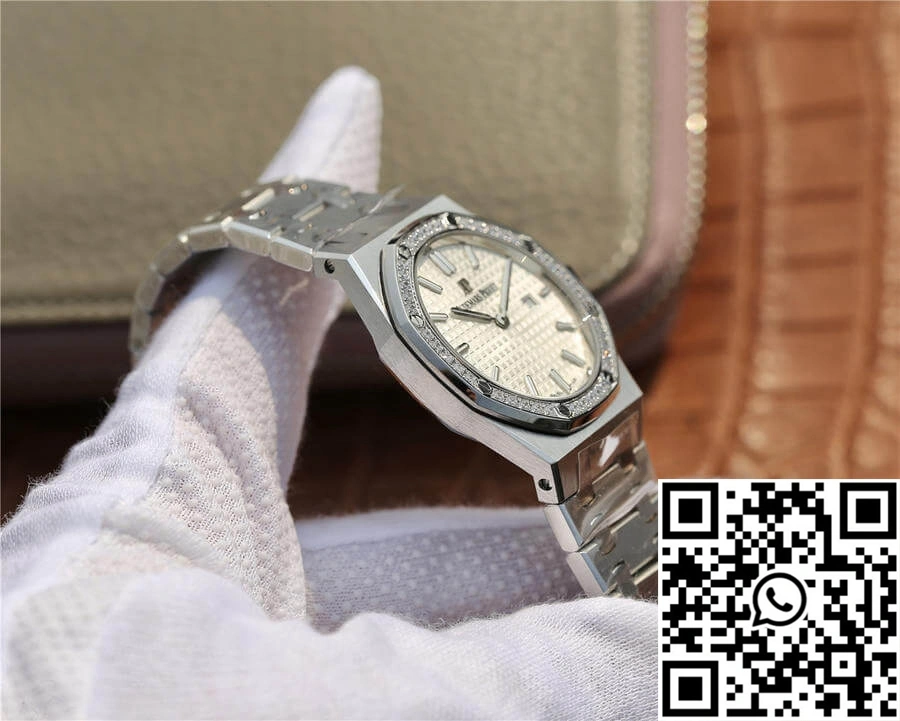 Audemars Piguet Royal Oak 67650 JF Factory Diamond White Dial