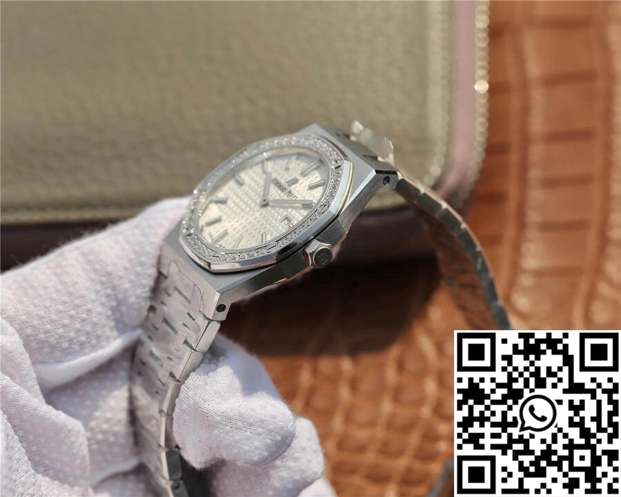 Audemars Piguet Royal Oak 67650 JF Factory Diamond White Dial
