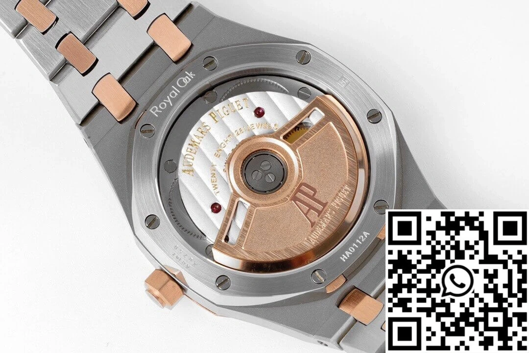 Audemars Piguet Royal Oak 77350SR.OO.1261SR.01 8F Factory Silver Dial