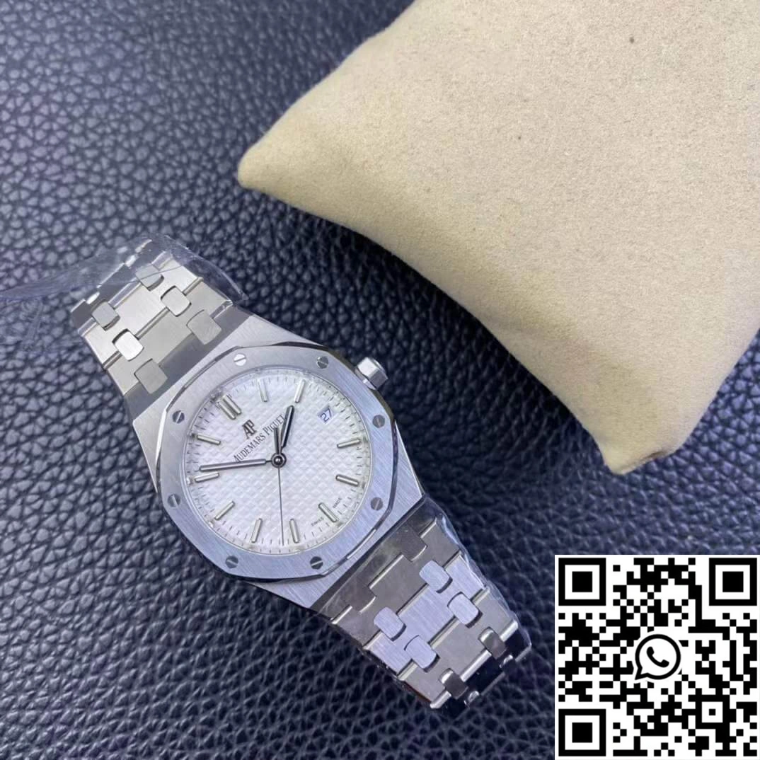 Audemars Piguet Royal Oak 77350ST.OO.1261ST.01 8F Factory Silver Dial