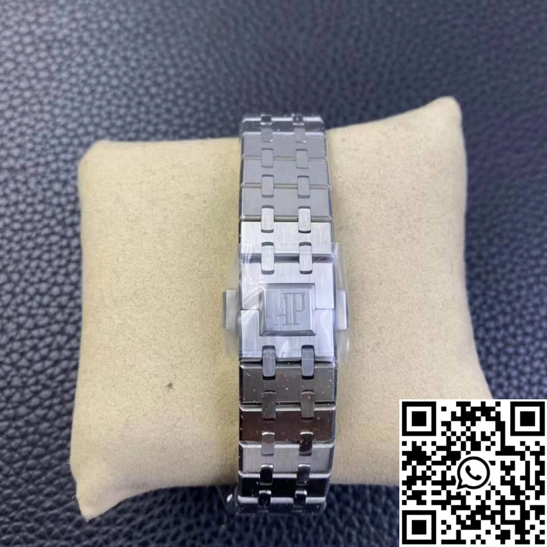 Audemars Piguet Royal Oak 77350ST.OO.1261ST.01 8F Factory Silver Dial
