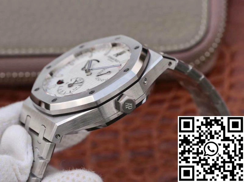 Audemars Piguet Royal Oak GMT 41MM 26120 White Dial TWA Factory