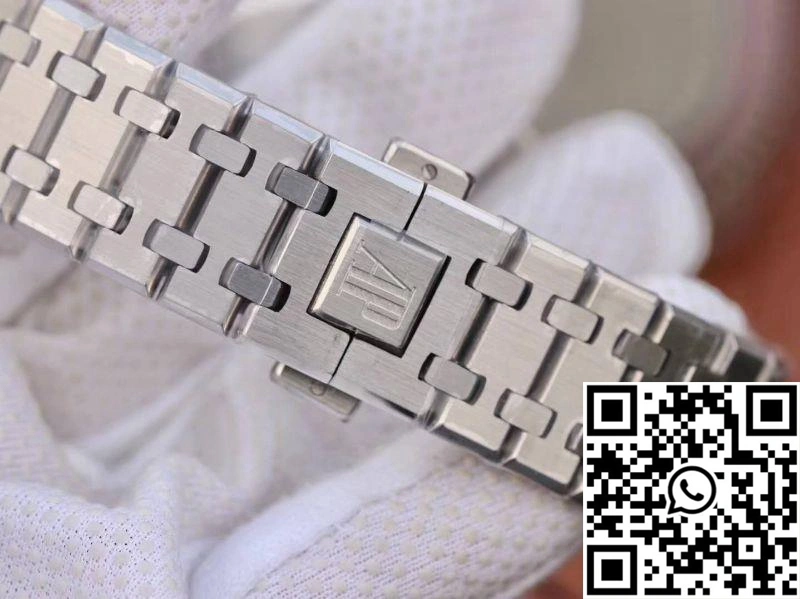Audemars Piguet Royal Oak GMT 41MM 26120 White Dial TWA Factory
