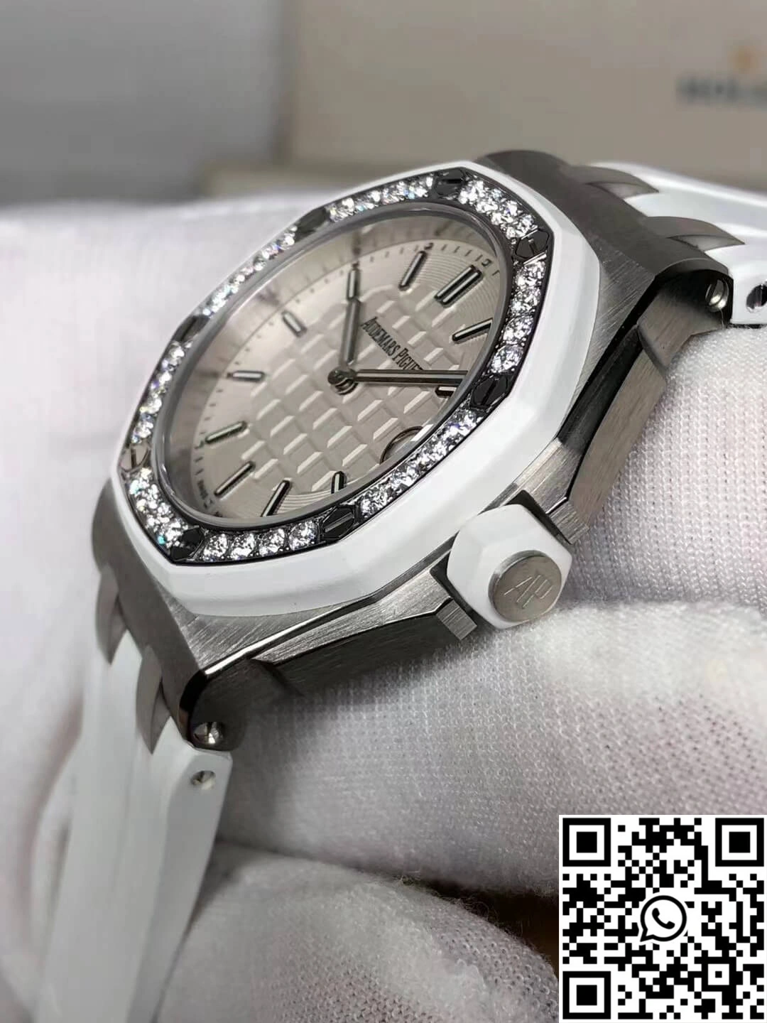 Audemars Piguet Royal Oak Offshore 67540SK.ZZ.A010CA.01 White Dial
