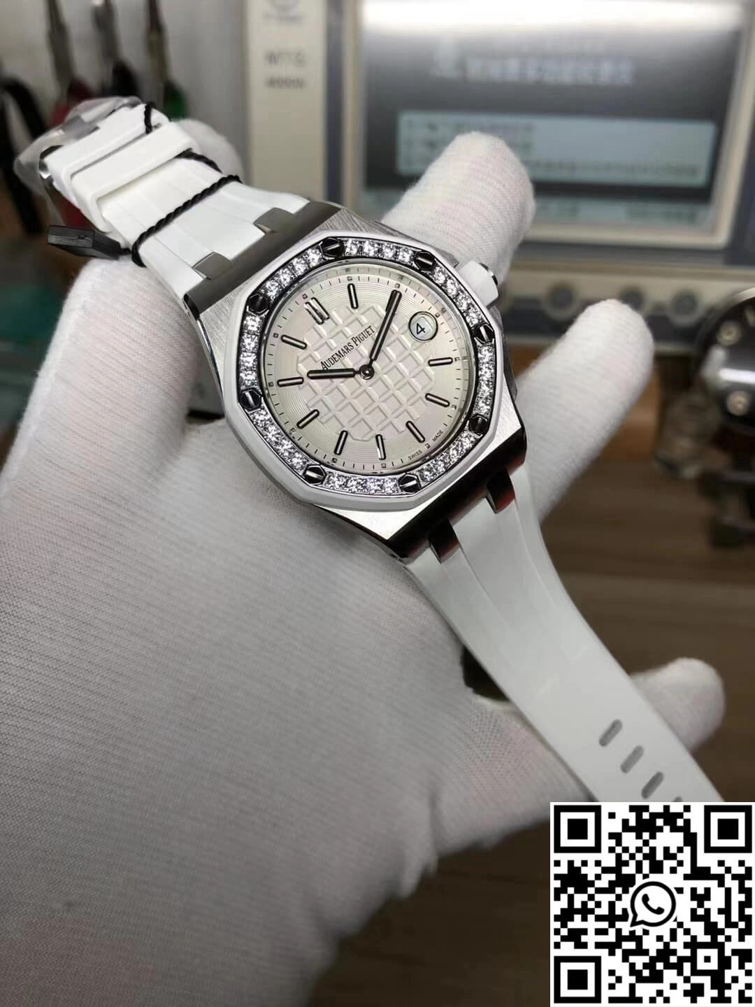 Audemars Piguet Royal Oak Offshore 67540SK.ZZ.A010CA.01 White Dial