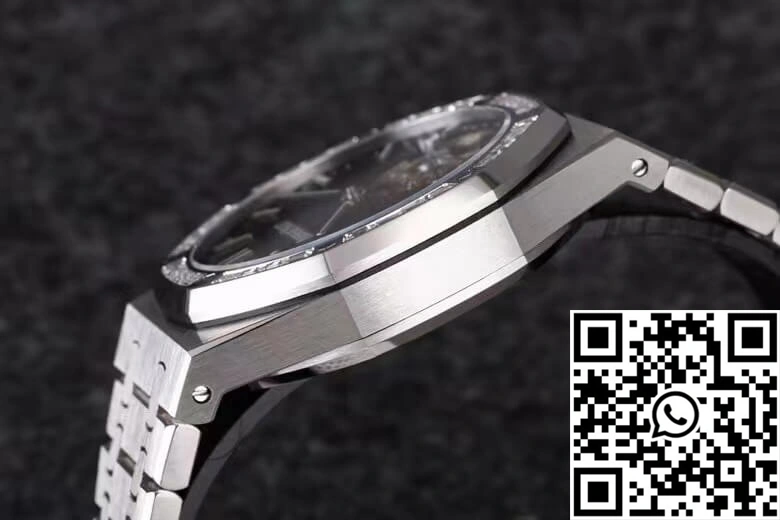 Audemars Piguet Royal Oak Tourbillon 26521BC.ZZ.1220BC.01 R8 Factory Diamond-set Bezel