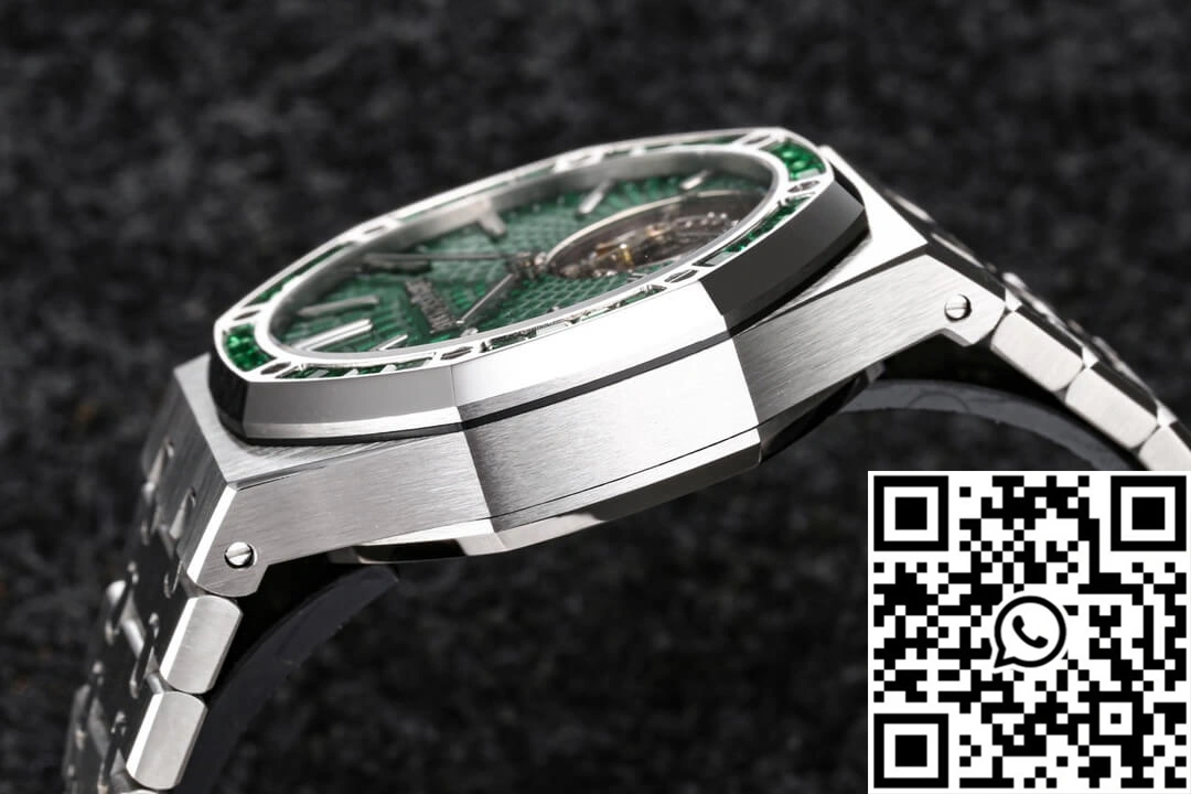 Audemars Piguet Royal Oak Tourbillon 26532IC.EE.1220TI.01 R8 Factory Green Dial