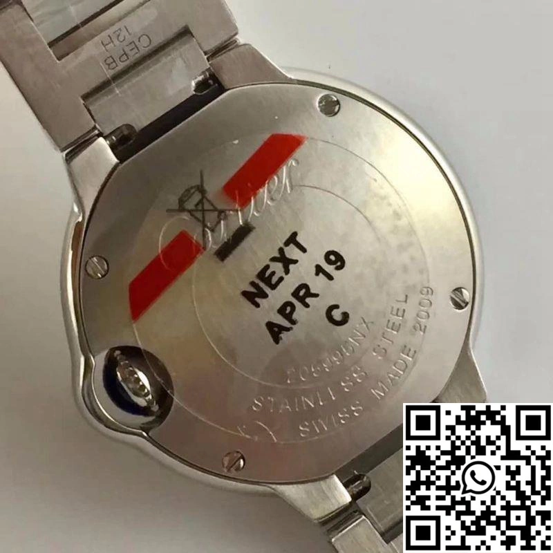 Ballon Bleu De Cartier 28MM W69010Z4 V6 Factory White Dial