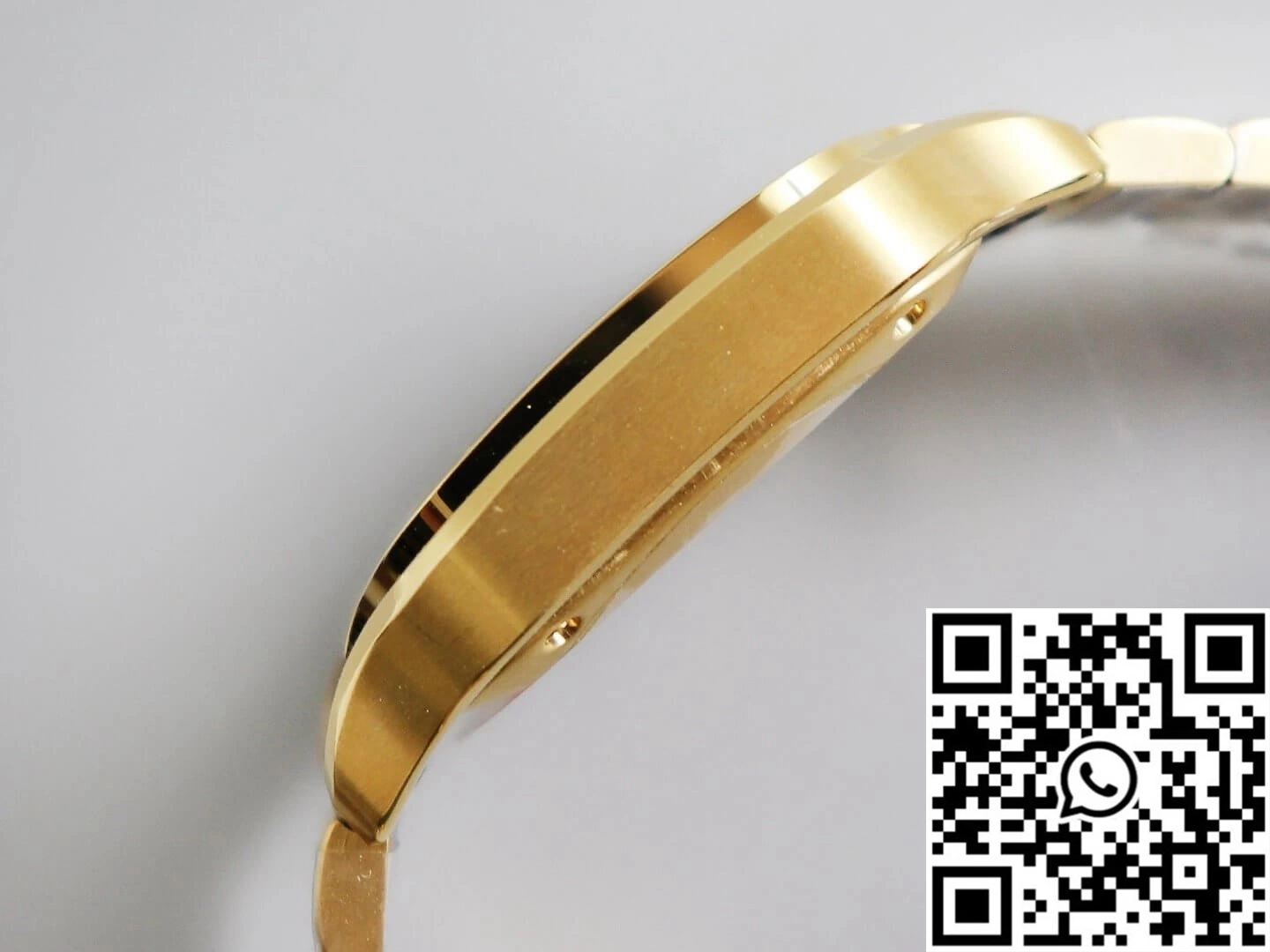 Cartier De Santos W20112Y1 BV Factory Yellow Gold