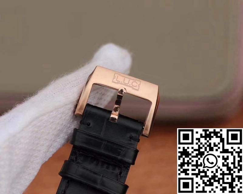 Chopard L.U.C 161923-1001 Louis Ulysse Black Dial
