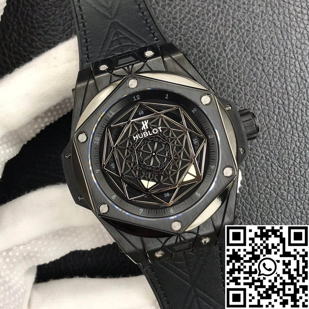 Hublot Big Bang 415.CX.1112.VR.MXM18 WWF Factory Black Dial