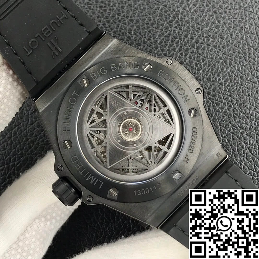 Hublot Big Bang 415.CX.1112.VR.MXM18 WWF Factory Black Dial