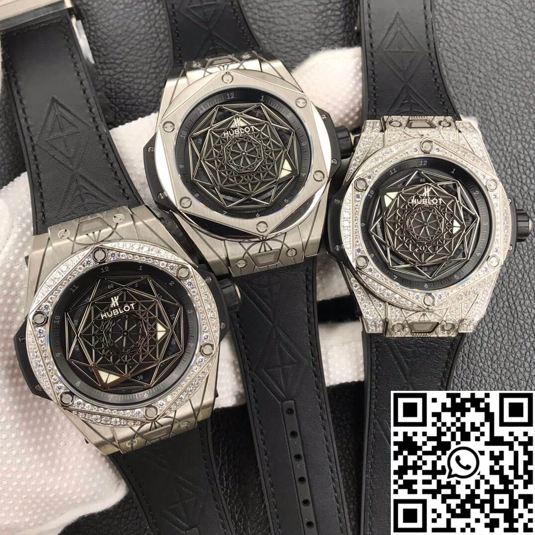 Hublot Big Bang 415.NX.1112.VR.1704.MXM17 WWF Factory Black Dial
