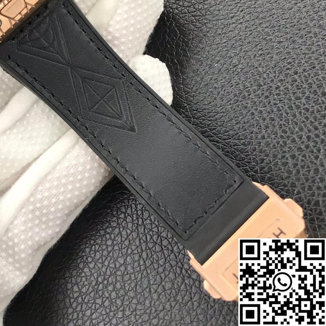 Hublot Big Bang 415.OX.1118.VR.MXM17 WWF Factory Gold Dial