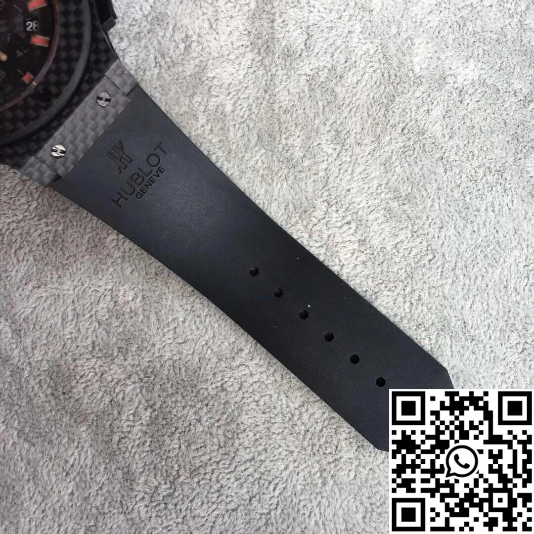 Hublot Big Bang Carbon 301.QX.1724.RX V6 Factory Black Dial