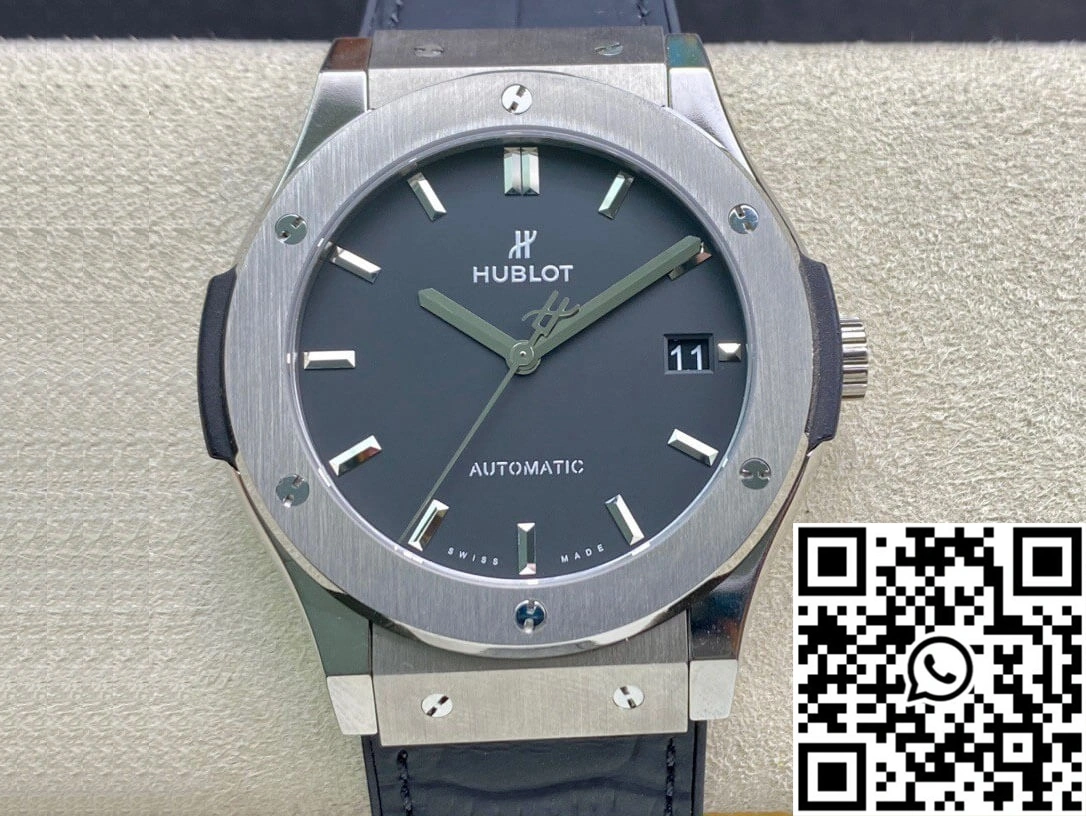 Hublot Classic Fusion 511.NX.1171.LR 42MM WWF Factory Black Strap