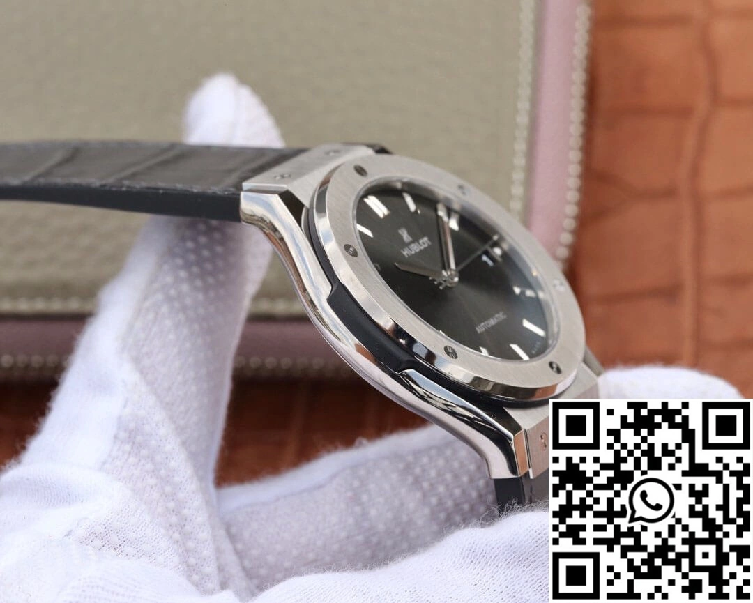 Hublot Classic Fusion 511.NX.7071.LR WWF Factory Dark Gray Dial