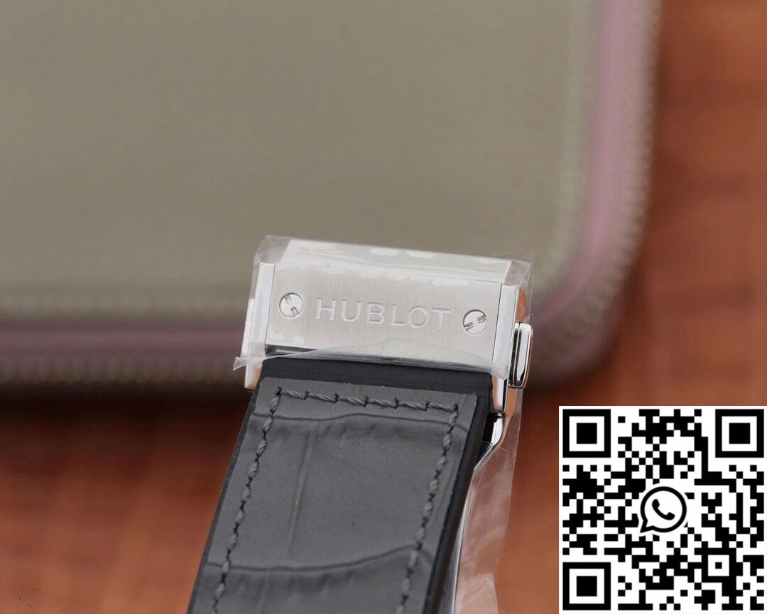 Hublot Classic Fusion 511.NX.7071.LR WWF Factory Dark Gray Dial