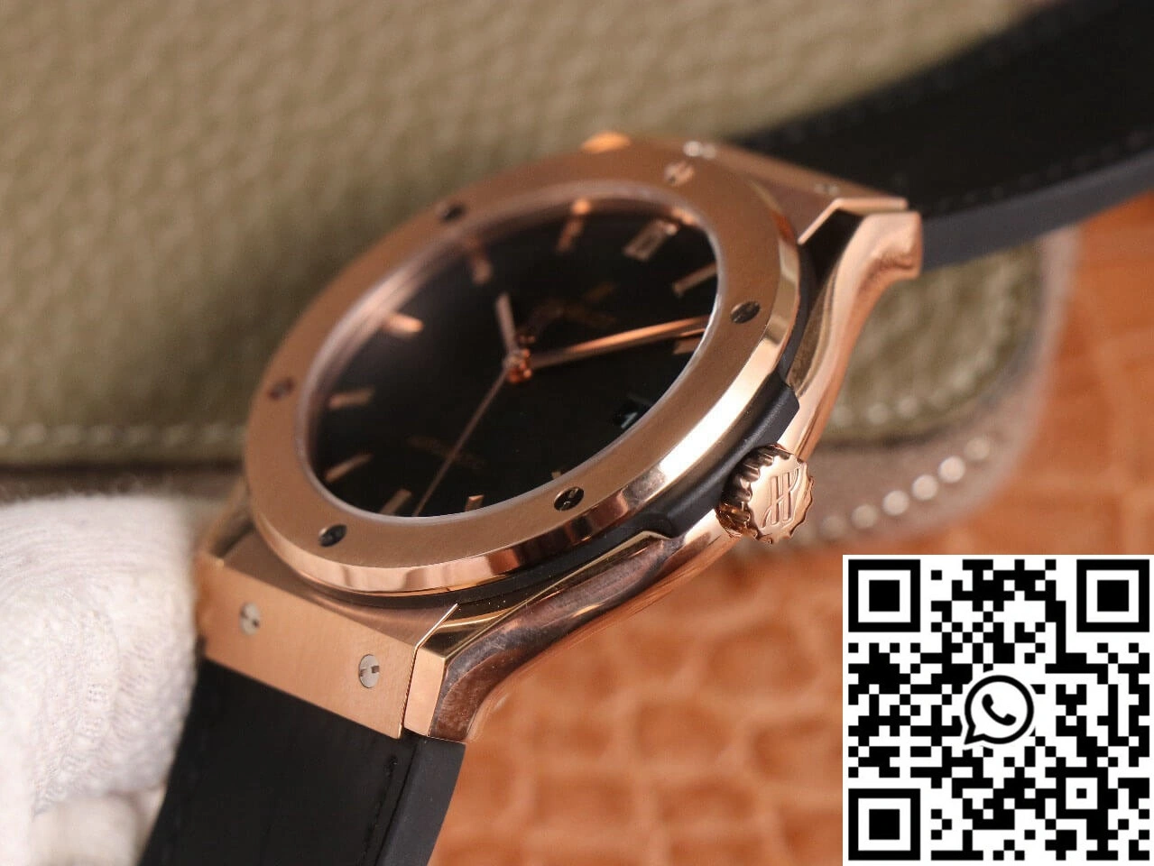 Hublot Classic Fusion 511.OX.1181.LR WWF Factory Rose Gold Black Dial