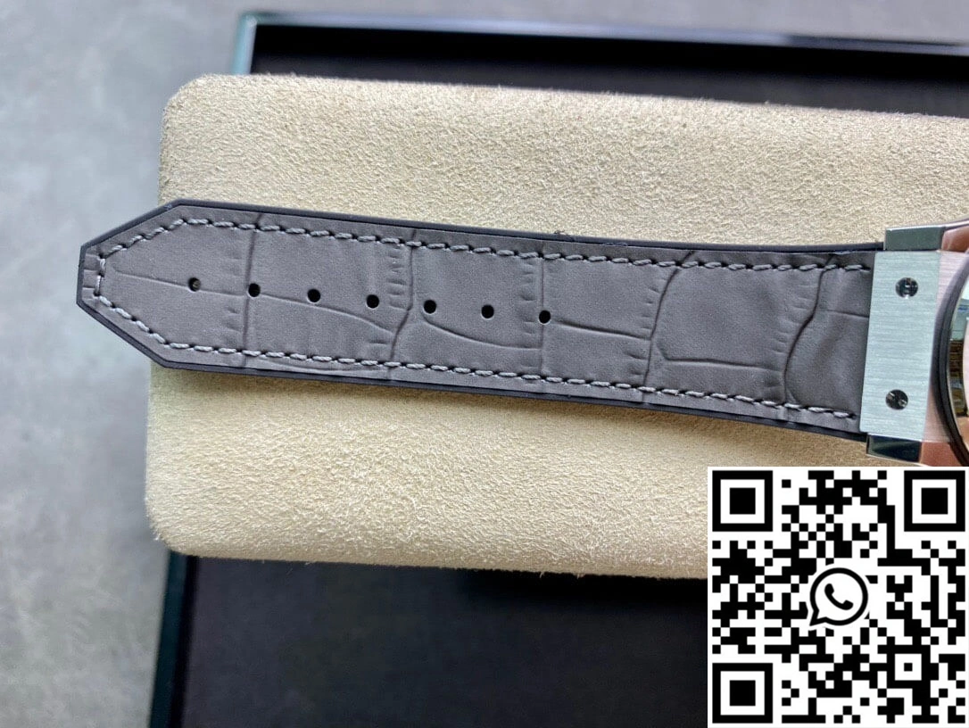 Hublot Classic Fusion 542.NX.7071.LR 42MM WWF Factory Grey Dial