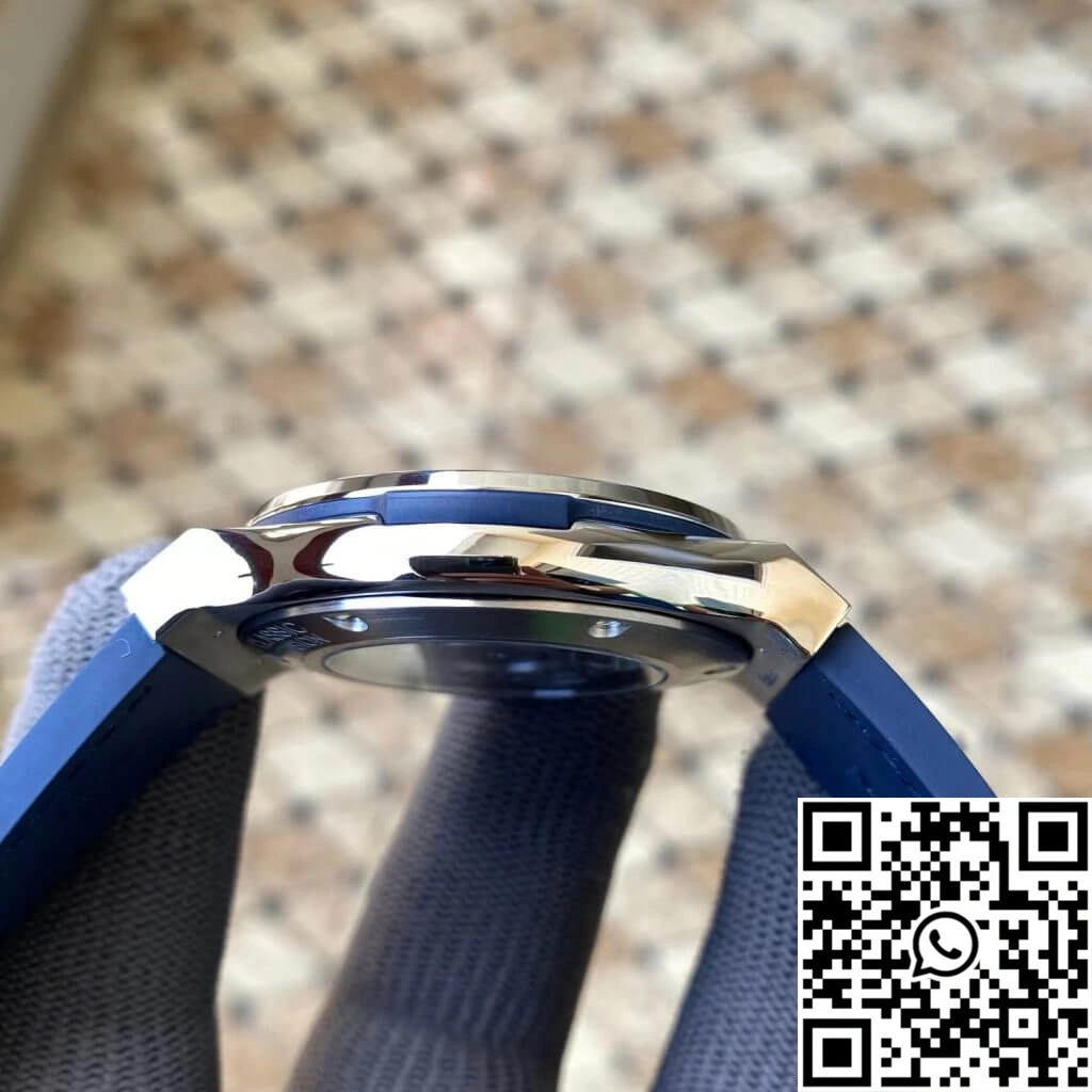 Hublot Classic Fusion 542.NX.7170.LR 42MM APS Factory Blue Dial