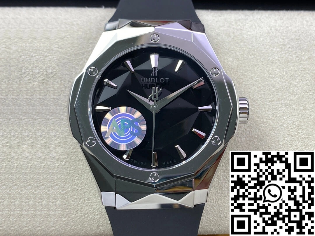Hublot Classic Fusion 550.NS.1800.RX.ORL19 APS Factory Black Dial