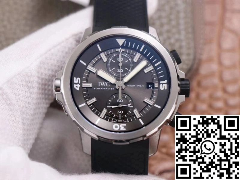 IWC Aquatimer IW379506 Shark Special Edition V6 Factory Gray Dial