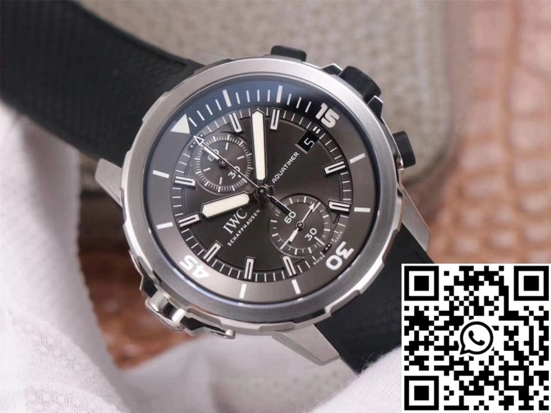 IWC Aquatimer IW379506 Shark Special Edition V6 Factory Gray Dial