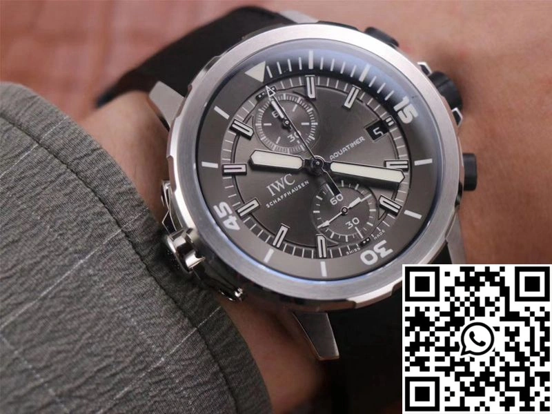 IWC Aquatimer IW379506 Shark Special Edition V6 Factory Gray Dial