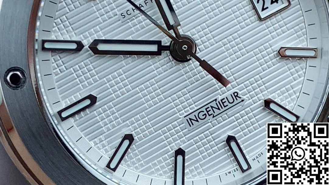 IWC Ingenieur IW328902 40mm V7 Factory 40mm White Dial
