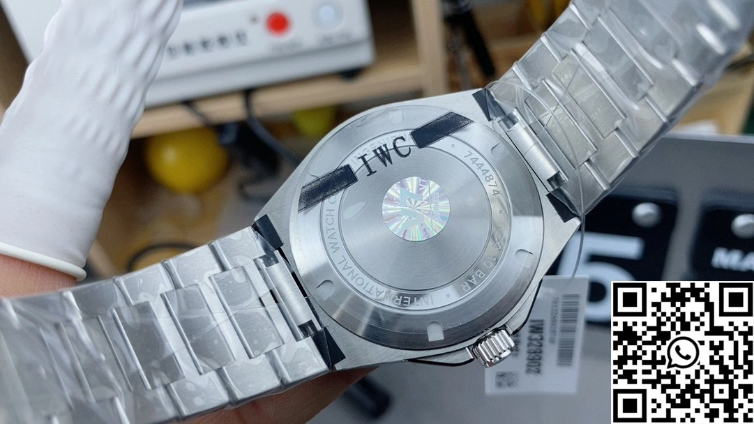IWC Ingenieur IW328902 40mm V7 Factory 40mm White Dial