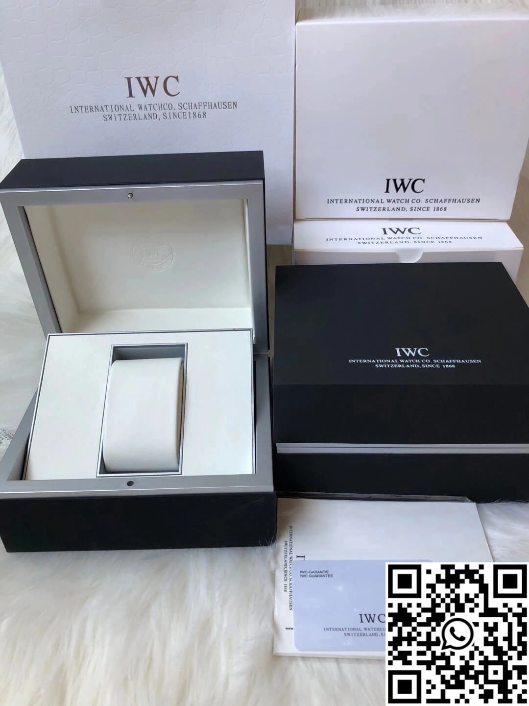 IWC box