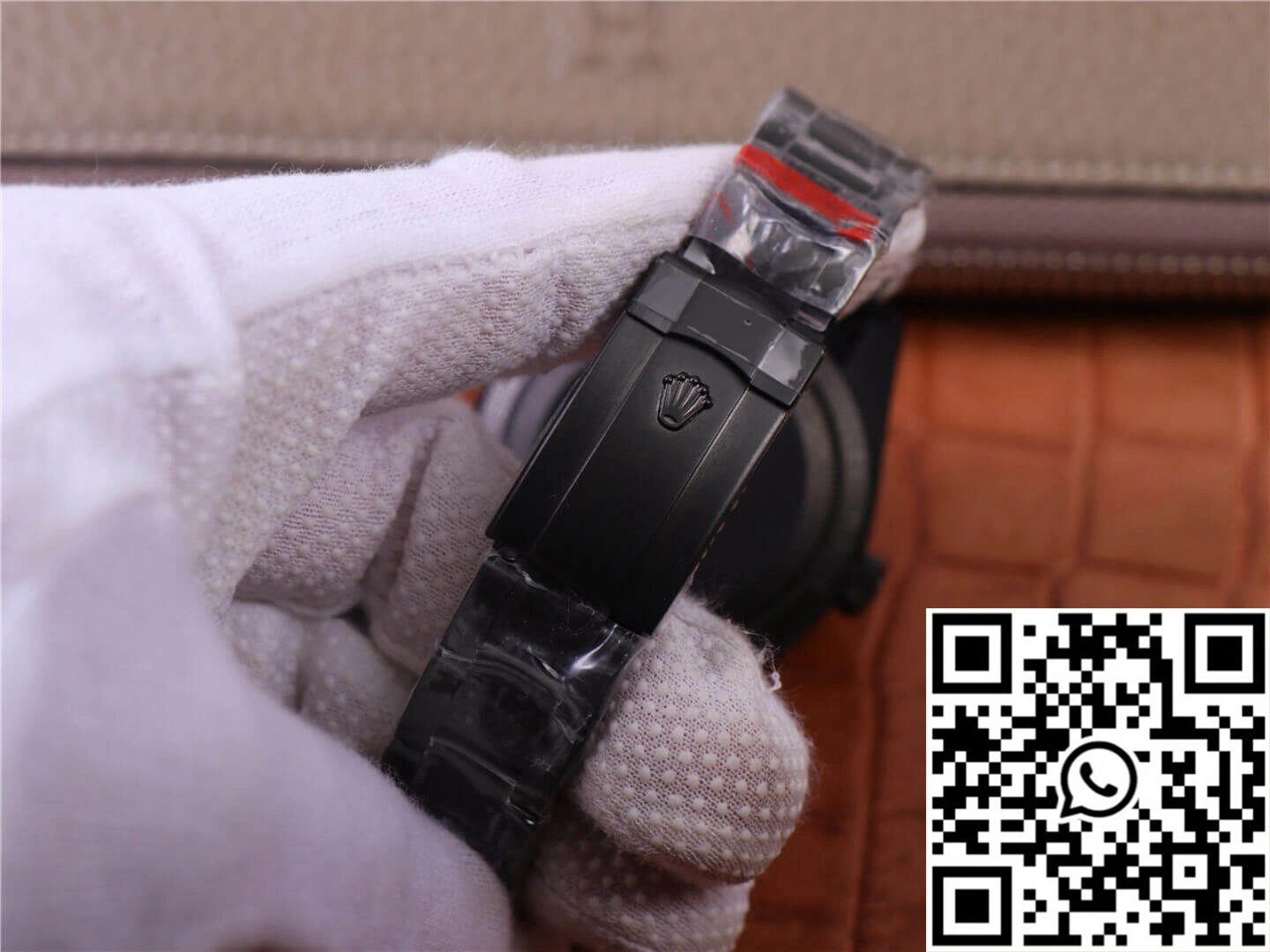 JB Factory Replica Rolex Milgauss Base 116400 Label Noir Design LNT01HS-001 Black case watch