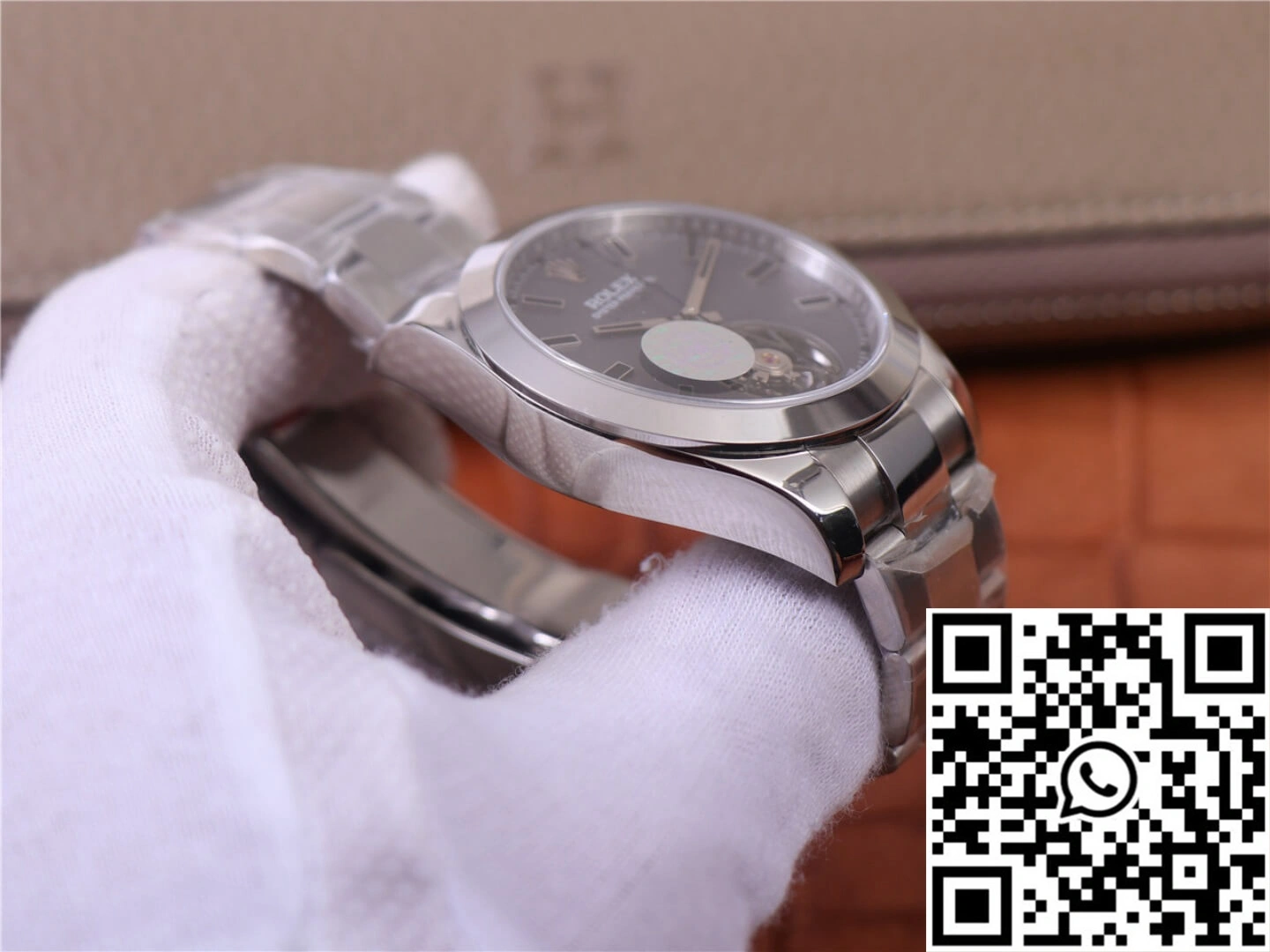 JB Factory Replica Rolex Milgauss Base 116400 Label Noir Design LNT01HS-001 Silver case watch