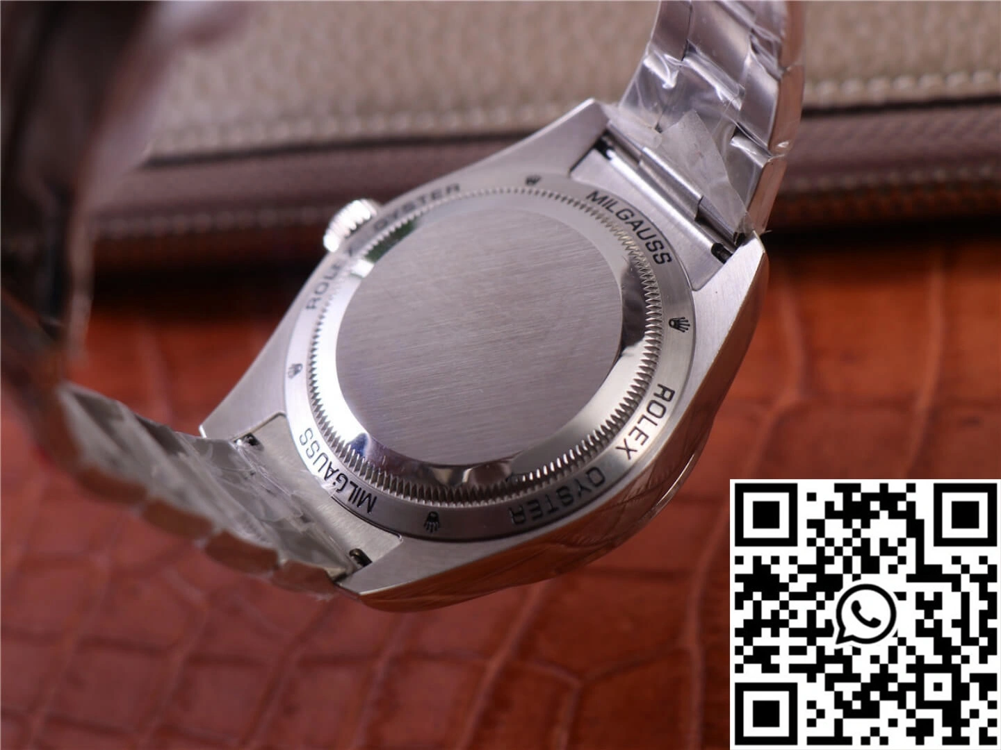 JB Factory Replica Rolex Milgauss Base 116400 Label Noir Design LNT01HS-001 Silver case watch
