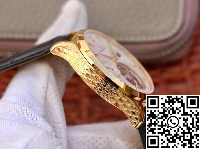 Jaeger-LeCoultre Master Grande Tourbillon 18K Yellow Gold White Dial