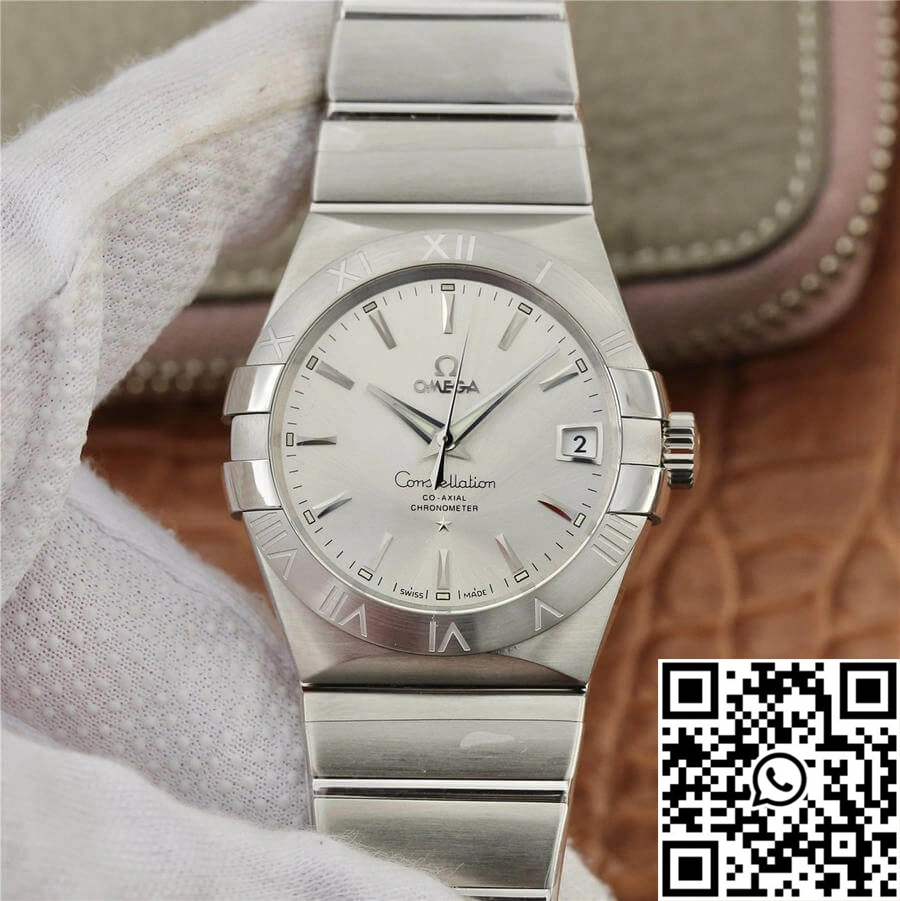 Omega Constellation 123.10.38.21.02.001 VS Factory Silvery White Dial