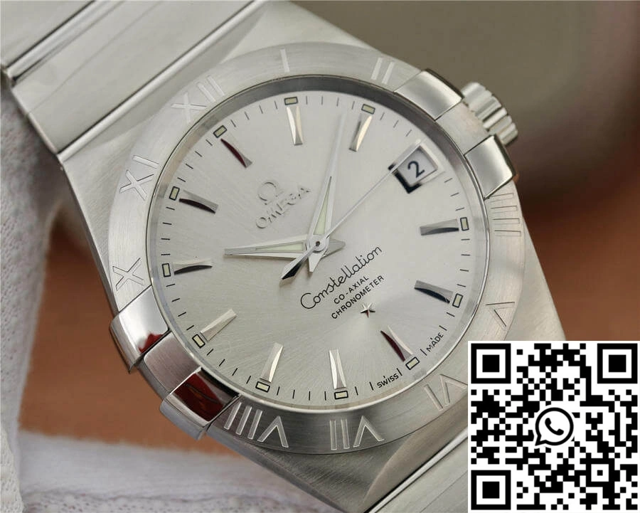 Omega Constellation 123.10.38.21.02.001 VS Factory Silvery White Dial