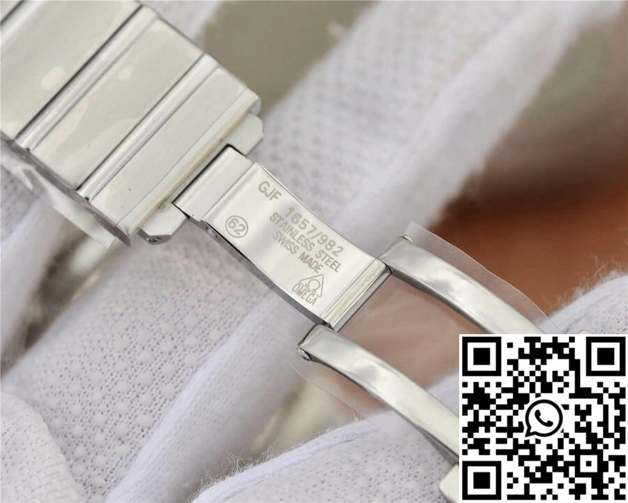 Omega Constellation 123.10.38.21.02.001 VS Factory Silvery White Dial