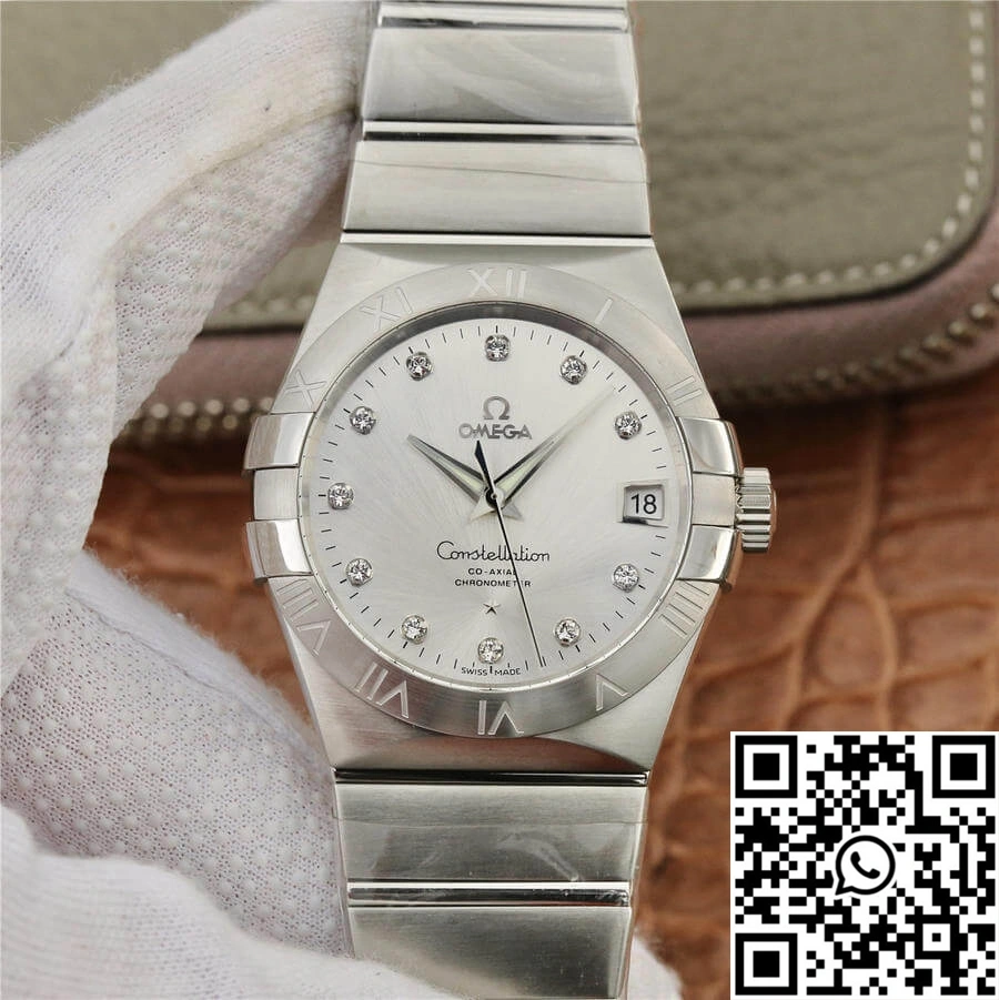 Omega Constellation 123.10.38.21.52.001 VS Factory Silver Dial