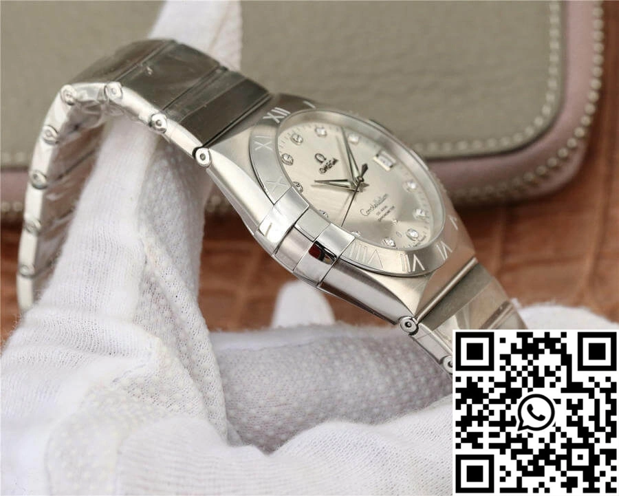Omega Constellation 123.10.38.21.52.001 VS Factory Silver Dial