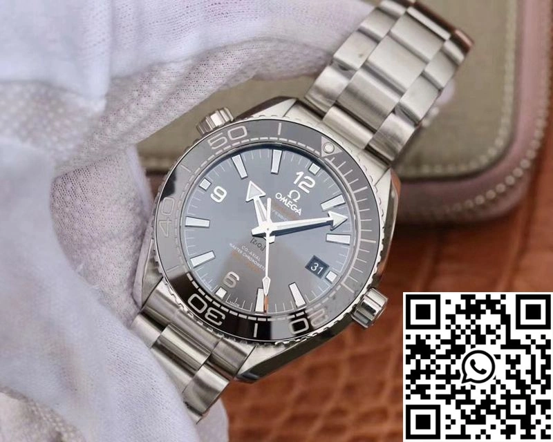 Omega Seamaster 215.30.44.21.01.001 Planet Ocean 600M VS Factory Black Ceramic Dial