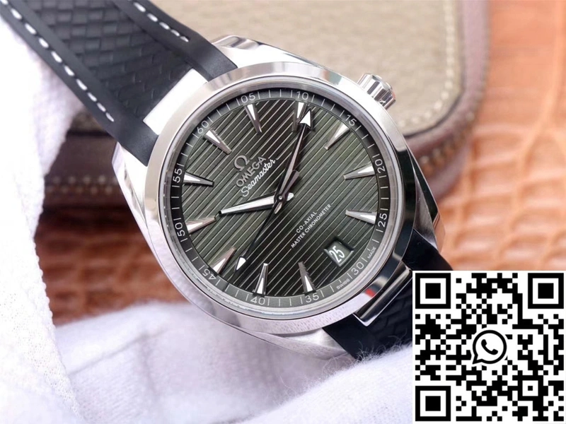 Omega Seamaster 220.13.41.21.10.001 VS Factory Green Dial