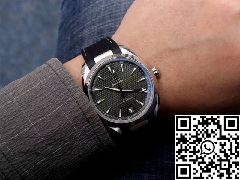 Omega Seamaster 220.13.41.21.10.001 VS Factory Green Dial